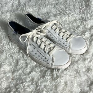 Keds White Leather Perforated Lace Up Sneakers 9